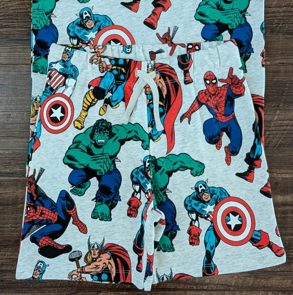NWT H&M Marvel 2-Piece Set